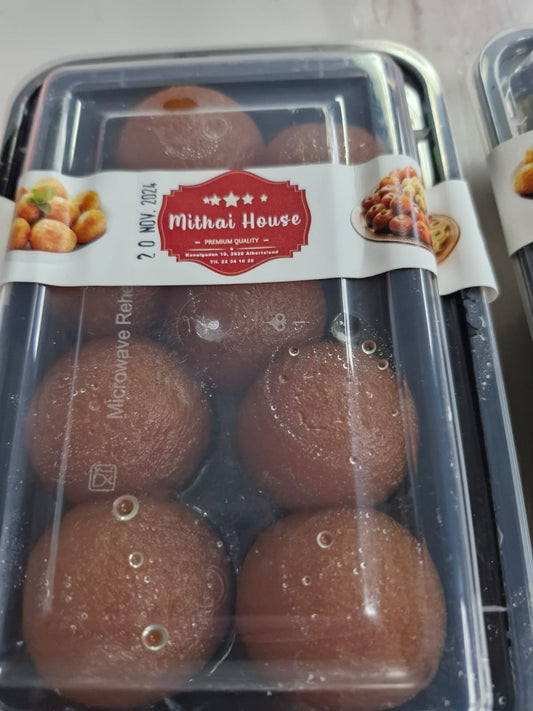 Mithai sweet gulab jamun and mothichoor laddu